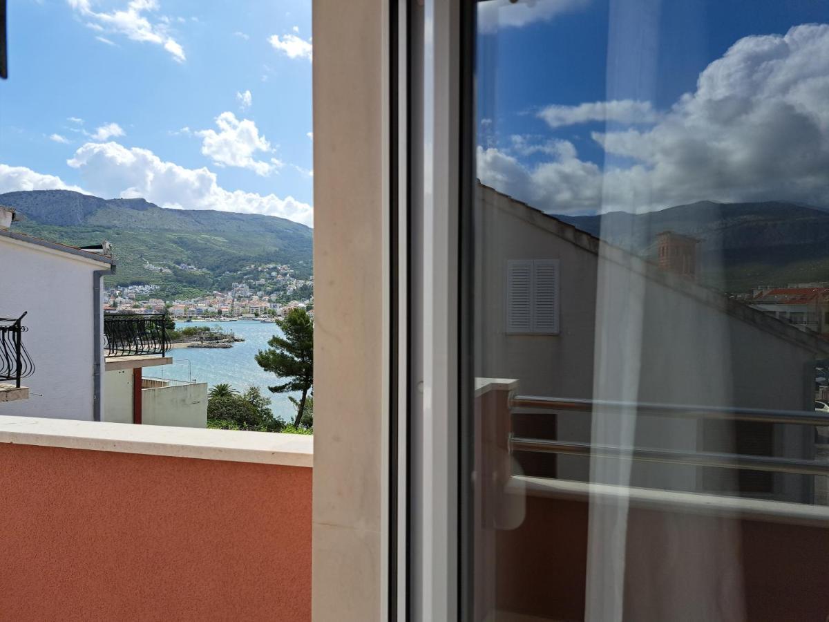 Rooms Zvonimir Stobreč Εξωτερικό φωτογραφία